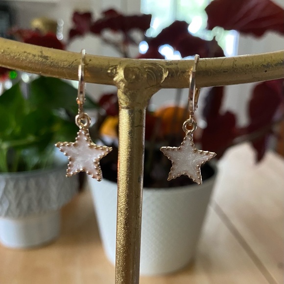 MAKE ME AND OFFER NWT Moonstone Gold Star Charm Huggie Earrings - Picture 2 of 2